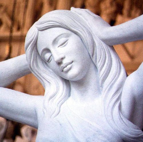 Скульптура из натурального камня - LA BELLA DONNA - Leonardo Caminetti GmbH