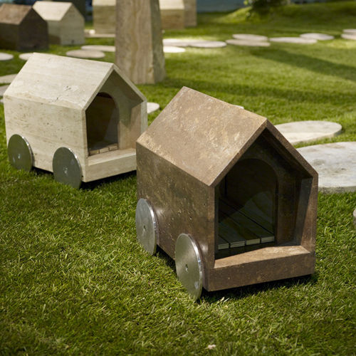 Собачья будка из травертина - PET VILLAGE - Arredo di Pietra srl