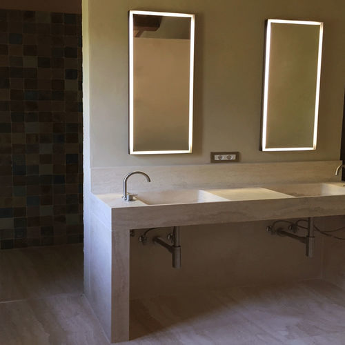 Двойная столешница для раковины - Arredo di Pietra srl - из травертина / по индивидуальному заказу