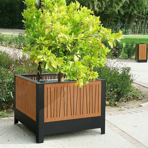 Кадка для садовых растений из дерева - LIA - univers & cité | mobilier urbain - из стали / квадратная / с регулируемой высотой