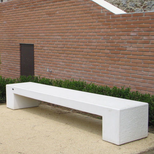 Современная общественная скамейка - PANCA DELLE CORTI - VASART URBAN DESIGN - из бетона / со спинкой / без спинки