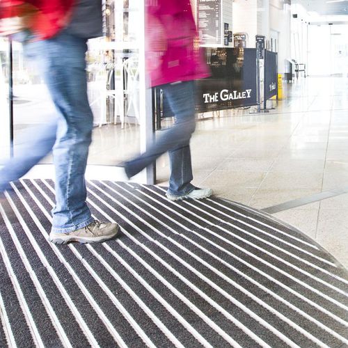 Входной мат для общественных учреждений - NUWAY GRID - Forbo Flooring Systems - из полиамида / текстильный / из алюминия