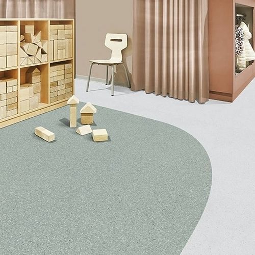 Виниловое напольное покрытие - SPHERA ESSENCE  - Forbo Flooring Systems - для интерьера / для медицинского учреждения / в рулонах