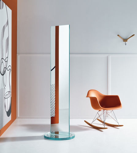 Отдельностоящее зеркало - SOGLIA - TONELLI Design - современное / прямоугольное / вертикальное