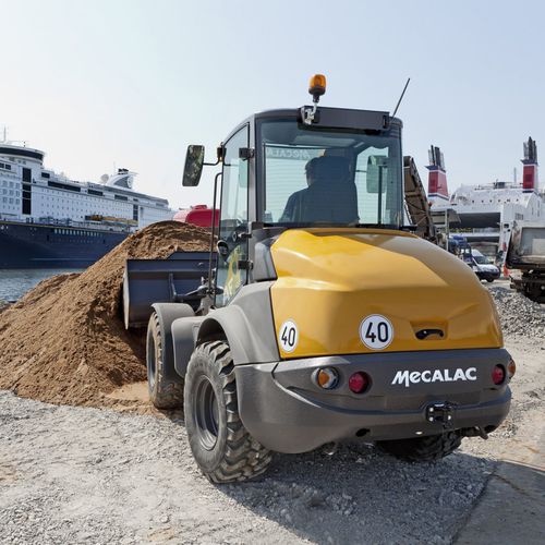 Компактный погрузчик с 4 ведущими колесами - AF 1050 - MECALAC Baumaschinen GmbH
