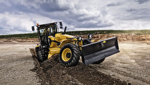Нивелировщик - F156.8 - New Holland Construction