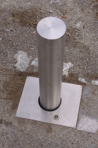 Защитный боллард - BOSTON - EUROBOLLARD - выдвижной / неподвижный / из нержавеющей стали
