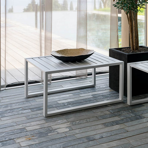 Современный стол - URANO COCKTAIL - Crema Outdoor S.r.l. - алюминий / из нержавеющей стали / с основанием из алюминия