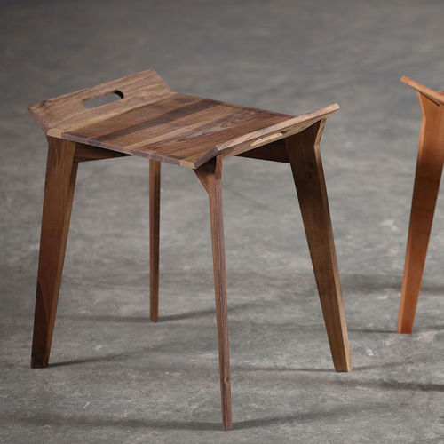 Современный вспомогательный столик - TANZ - Artisan Solid Wood Furniture - из дуба / из орехового дерева / из вишневого дерева