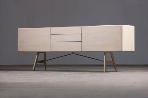 Буфет на высоких ножках - TESA - Artisan Solid Wood Furniture - современный / из дуба / из орехового дерева