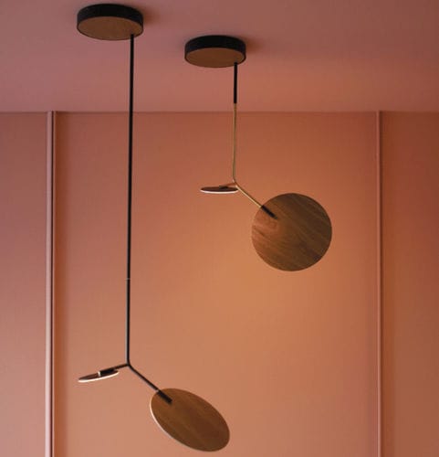Подвесная лампа - BALLON  - Tunto - из лакированной древесины / современная / проводная