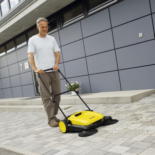 Подметальная машина с двигателем - S650 - KARCHER