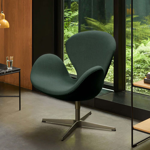 Современное кресло - SWAN™ - Fritz Hansen - из кожи / из ткани / красное