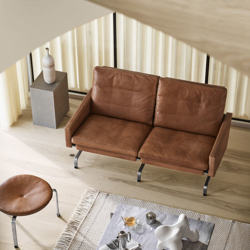 Современный диван - PK31™ - Fritz Hansen - из кожи / с подлокотниками / коричневый