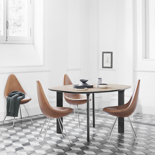 Современный обеденный стол - ANALOG™ - Fritz Hansen - из дуба / из орехового дерева / из фанерованной древесины
