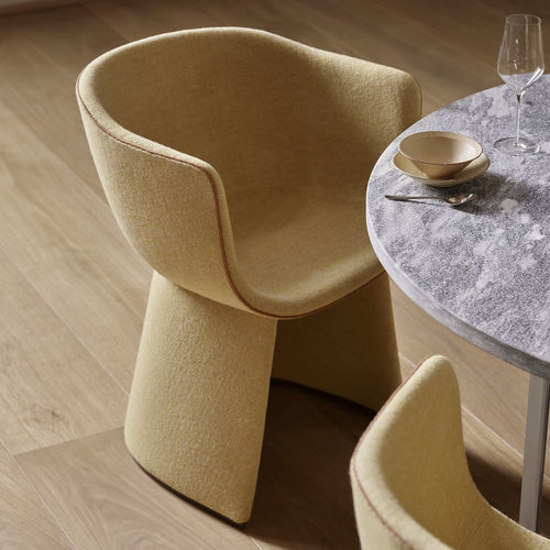 Современное кресло - MONOLIT&trade; - Fritz Hansen - из кожи / из ткани / текстильное