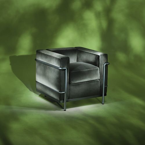 Современное кресло - LC2 - Cassina - из бархата / из мохера / из металла