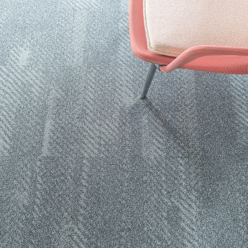 Ковровое покрытие из плит -  FLOW SONIC CONFORT - Balsan - с вытяжным ворсом / структурированное / из полиамида