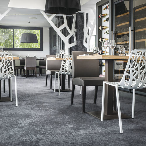 Тафтинговое ковровое покрытие - CONCRETE CONFORT+ - Balsan - из пластика / для гостиницы / для зданий