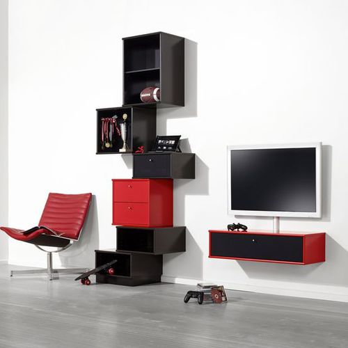 Современный настенный комплект для ТВ - MISTRAL AV - Hammel Furniture A/S - из лакированной древесины / модульный