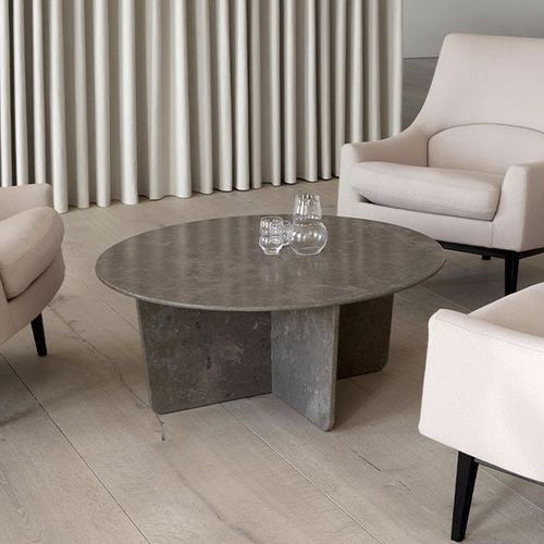 Современный журнальный столик - TABLEAU - Fredericia Furniture - из известняка / с основанием из известняка / круглый