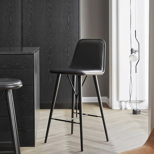 Барный стул скандинавский дизайн - SPINE - Fredericia Furniture - для интерьера / из кожи / из дуба