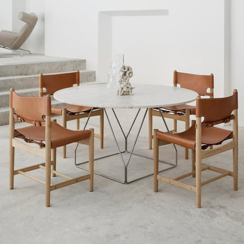 Cтул для столовых скандинавский дизайн - THE SPANISH - Fredericia Furniture - для интерьера / из кожи / с основанием из дуба