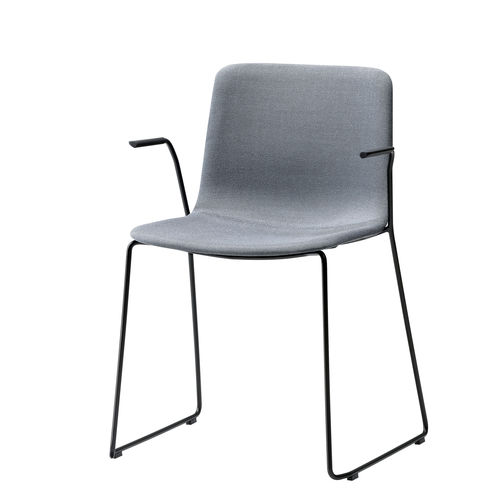 Современный cтул - PATO - Fredericia Furniture - для интерьера / из ткани / из кожи