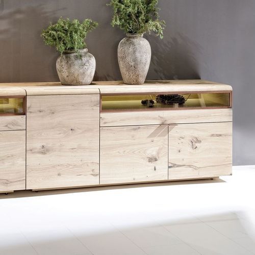 Современный буфет - V-Cube - Voglauer Möbelwerk Gschwandtner & Zwilling GmbH & Co. KG - из дуба / из металла / из стекла