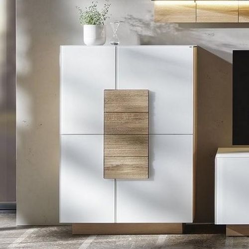 Высокий буфет - V-Montana  - Voglauer Möbelwerk Gschwandtner & Zwilling GmbH & Co. KG - современный / из дуба / из орехового дерева