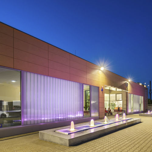Полупрозрачное профилированное стекло - LINIT EcoGlass prismasolar - Glasfabrik Lamberts GmbH & Co. KG  - для внутренней компоновки / для фасада