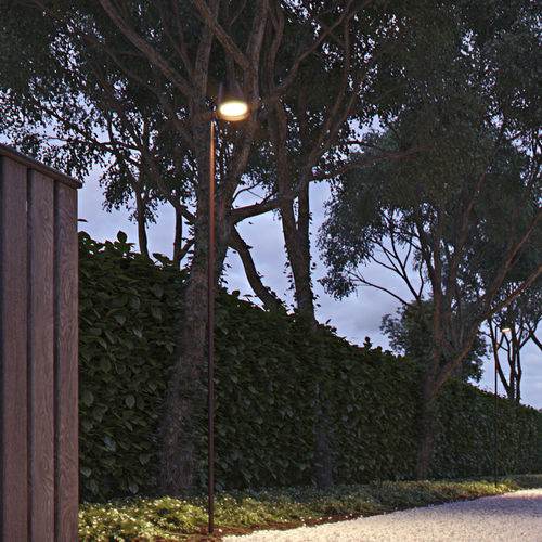 Столбик освещения для сада - PARKER  - Royal Botania - современный / из латуни / LED