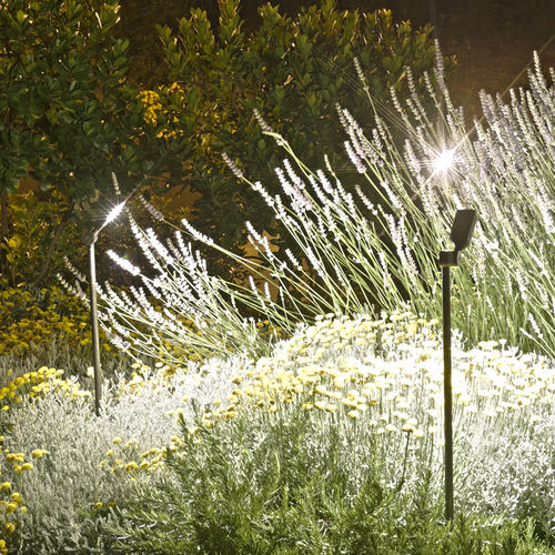 Столбик освещения для сада - SPIKY : SPK  - Royal Botania - современный / из латуни / LED