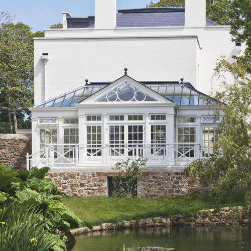 Веранда из стекла - BESPOKE CONSERVATORY - Vale Garden Houses