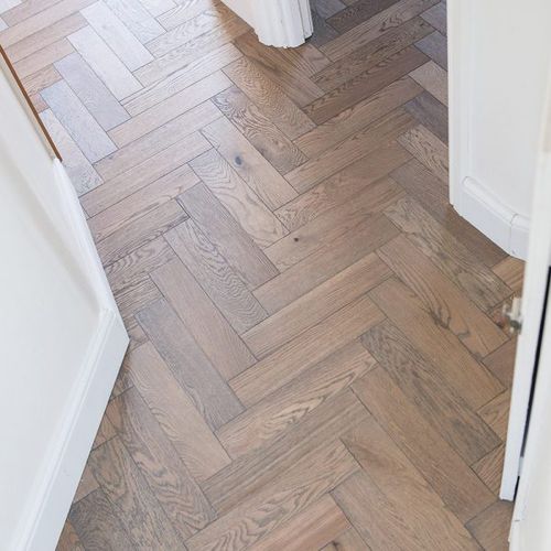 Паркет из паркетной доски - ZB101  - V4 Woodflooring - из дуба / из лиственных пород дерева / «венгерская елка»