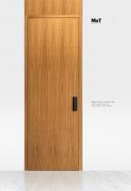 Magnetic door system